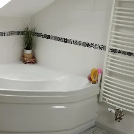 Dans Maison Campagne Circuit Le Mans *