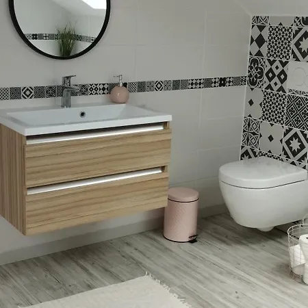 Dans Maison Campagne Circuit Le Mans Roeze-sur-Sarthe